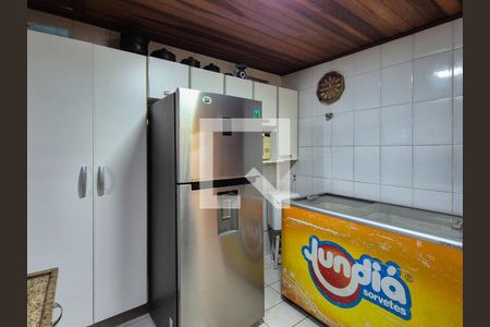 Casa para alugar com 360m², 3 quartos e 1 vagaCozinha