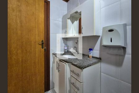 Casa para alugar com 360m², 3 quartos e 1 vagaBanheiro da Suíte