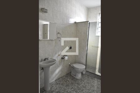 Apartamento à venda com 77m², 2 quartos e sem vagaBanheiro