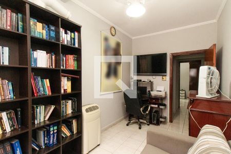 Casa à venda com 230m², 3 quartos e 2 vagasQuarto 4  