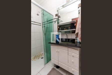 Casa à venda com 230m², 3 quartos e 2 vagasBanheiro 1  