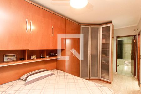 Casa à venda com 230m², 3 quartos e 2 vagasQuarto 1  