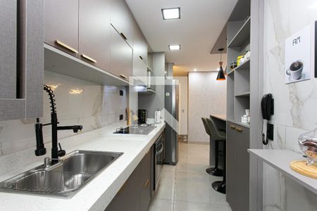 Cozinha de apartamento à venda com 2 quartos, 70m² em Vila Aricanduva, São Paulo