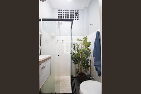 Banheiro social de apartamento para alugar com 1 quarto, 28m² em Copacabana, Rio de Janeiro