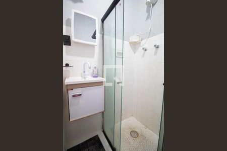 Banheiro social de apartamento para alugar com 1 quarto, 28m² em Copacabana, Rio de Janeiro