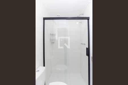 Banheiro de kitnet/studio para alugar com 1 quarto, 40m² em Vila Camargos, Guarulhos