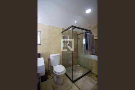 Casa de condomínio à venda com 201m², 3 quartos e 2 vagasBanheiro da Suíte 3