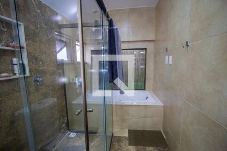 Casa de condomínio à venda com 201m², 3 quartos e 2 vagasBanheiro da Suíte 3