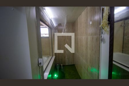 Casa de condomínio à venda com 201m², 3 quartos e 2 vagasJardim de Inverno Suíte 3