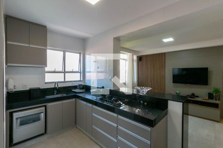 Apartamento para alugar com 240m², 4 quartos e 1 vaga Apartamento para alugar com 240m², 4 quartos e 1 vagaCozinha