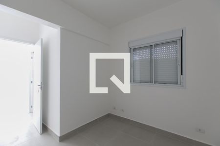 Quarto 2 de apartamento para alugar com 2 quartos, 38m² em Vila Brasil, São Paulo