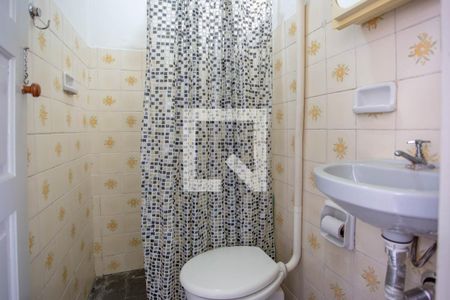 Casa à venda com 150m², 3 quartos e 2 vagasBanheiro de serviço