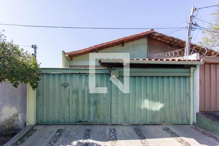 Casa à venda com 150m², 3 quartos e 2 vagasFachada