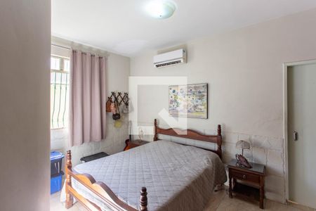 Casa à venda com 150m², 3 quartos e 2 vagasQuarto Suíte