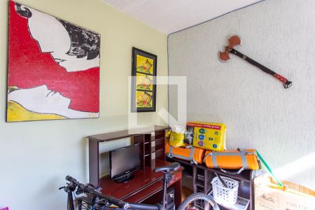 Casa à venda com 150m², 3 quartos e 2 vagasQuarto de Serviço