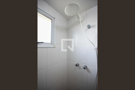 Apartamento à venda com 82m², 3 quartos e 2 vagasChuveiro do Banheiro da Suíte