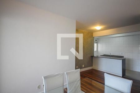 Sala de apartamento para alugar com 3 quartos, 82m² em Jardim Monte Kemel, São Paulo