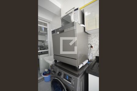 Apartamento para alugar com 65m², 2 quartos e 1 vagaÁrea de Serviço