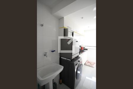 Apartamento para alugar com 65m², 2 quartos e 1 vagaÁrea de Serviço