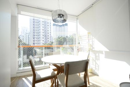 Apartamento para alugar com 65m², 2 quartos e 1 vagaVaranda Sala
