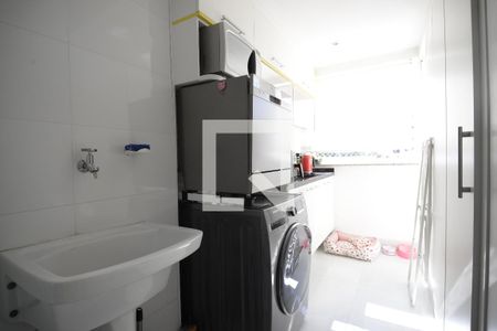 Apartamento para alugar com 65m², 2 quartos e 1 vagaÁrea de Serviço
