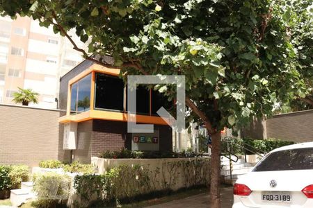 Apartamento para alugar com 65m², 2 quartos e 1 vaga Apartamento para alugar com 65m², 2 quartos e 1 vagaFachada