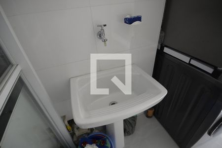 Apartamento para alugar com 65m², 2 quartos e 1 vagaÁrea de Serviço