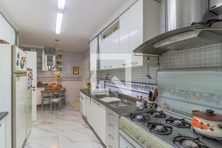 Apartamento à venda com 161m², 4 quartos e 1 vagaCozinha