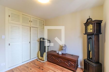 Apartamento à venda com 161m², 4 quartos e 1 vagaQuarto 2