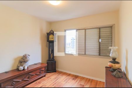 Apartamento à venda com 161m², 4 quartos e 1 vagaQuarto 2