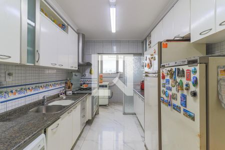 Apartamento à venda com 161m², 4 quartos e 1 vagaCozinha