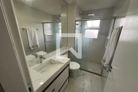 Apartamento para alugar com 70m², 2 quartos e 1 vaga Apartamento para alugar com 70m², 2 quartos e 1 vagaBanheiro da Suíte