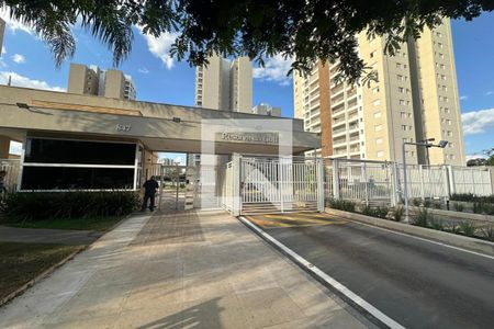 Apartamento para alugar com 70m², 2 quartos e 1 vaga Apartamento para alugar com 70m², 2 quartos e 1 vagaFachada