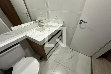 Apartamento para alugar com 70m², 2 quartos e 1 vaga Apartamento para alugar com 70m², 2 quartos e 1 vagaBanheiro Social