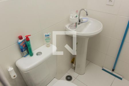 Apartamento à venda com 34m², 2 quartos e sem vagaBanheiro