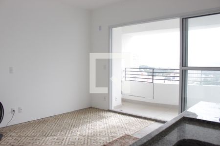 Sala/ Quarto/ Cozinha  de apartamento à venda com 1 quarto, 25m² em Butantã, São Paulo