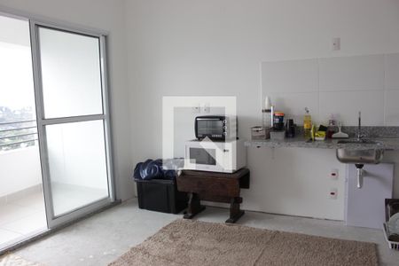 Sala/ Quarto/ Cozinha  de apartamento à venda com 1 quarto, 25m² em Butantã, São Paulo
