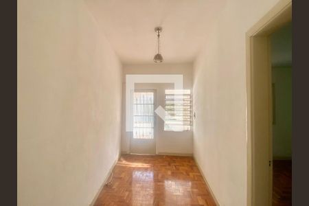 Sala 1 de casa à venda com 2 quartos, 250m² em Vila Prudente, São Paulo