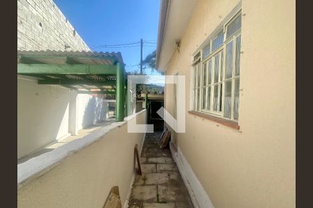 Casa à venda com 250m², 2 quartos e 6 vagasQuintal