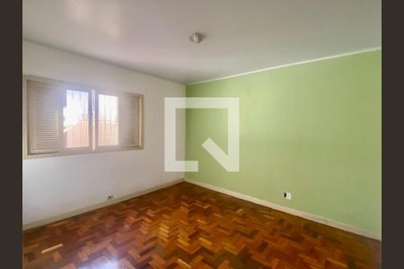 Casa à venda com 250m², 2 quartos e 6 vagasQuarto 2