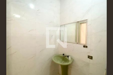 Casa à venda com 250m², 2 quartos e 6 vagasBanheiro 1