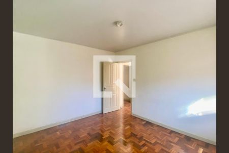 Casa à venda com 250m², 2 quartos e 6 vagasQuarto 2