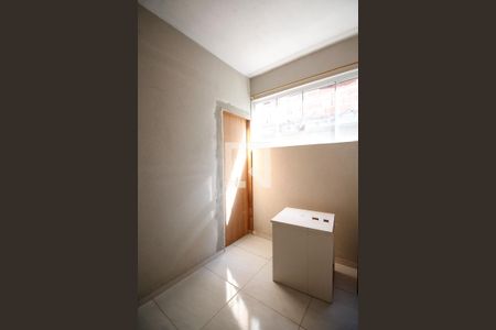 Casa para alugar com 210m², 2 quartos e 1 vaga Casa para alugar com 210m², 2 quartos e 1 vagaÁrea de Serviço