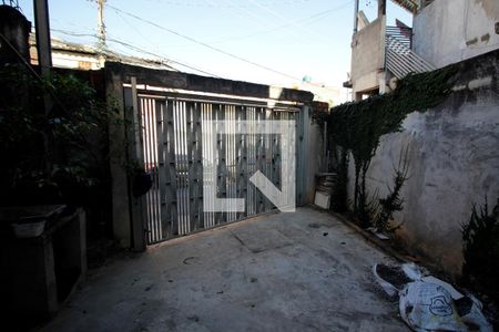 Casa para alugar com 210m², 2 quartos e 1 vaga Casa para alugar com 210m², 2 quartos e 1 vagaGaragem