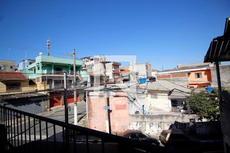 Casa para alugar com 210m², 2 quartos e 1 vaga Casa para alugar com 210m², 2 quartos e 1 vagaVaranda