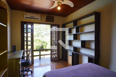 Quarto 1 de casa para alugar com 3 quartos, 220m² em Lagoa da Conceição, Florianópolis