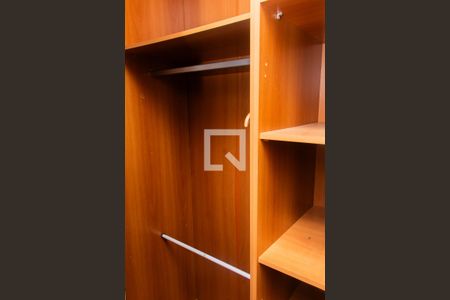 Apartamento à venda com 68m², 2 quartos e 1 vaga Apartamento à venda com 68m², 2 quartos e 1 vagaCloset