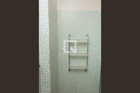 Apartamento à venda com 68m², 2 quartos e 1 vaga Apartamento à venda com 68m², 2 quartos e 1 vagaBanheiro