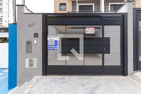 Casa à venda com 150m², 3 quartos e 2 vagasFachada com a Plaquinha Instalada 