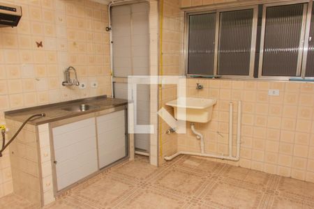 Apartamento à venda com 68m², 2 quartos e 1 vaga Apartamento à venda com 68m², 2 quartos e 1 vagaCozinha